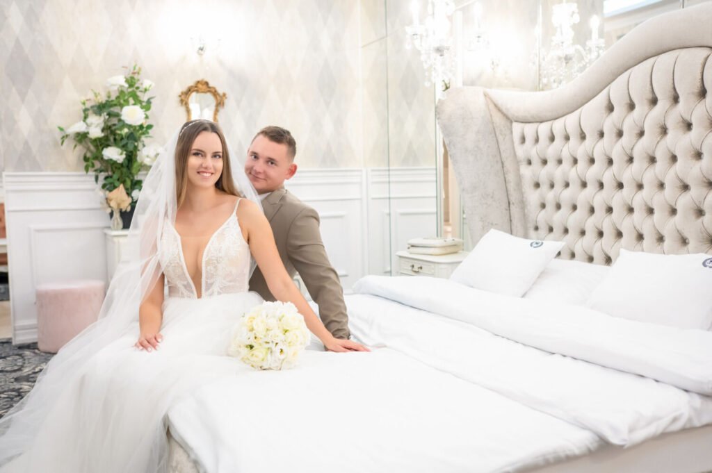 Nászutas lakosztály a Le Til Kúriában | Esküvői fotók